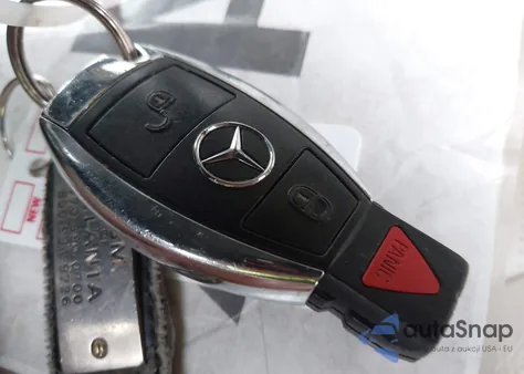 2010 Mercedes-Benz Glk 350 из США, поврежденный, VIN WDCGG5GB7AF423780